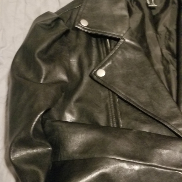 Forever 21 Jacket - Picture 3 of 3